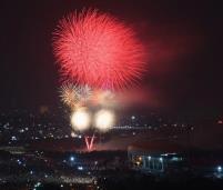 Hà Nội ready for spectacular fireworks display to celebrate Party Congress