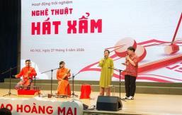 Young generation helps Việt Nams xẩm singing reach the world