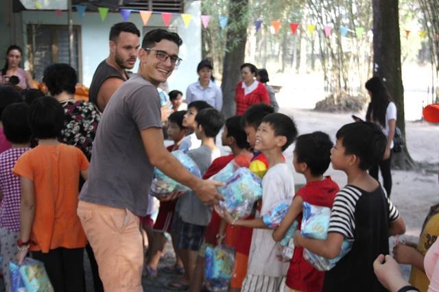 The Australian dollar is crushing tourism in Việt Nam and Southeast Asia