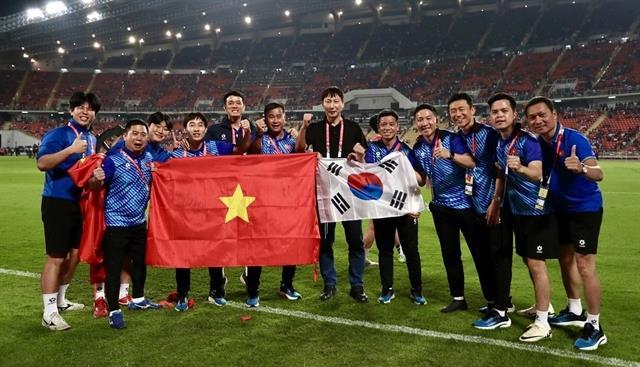 Coach Kim Sang-sik paving Việt Nams path to World Cup glory