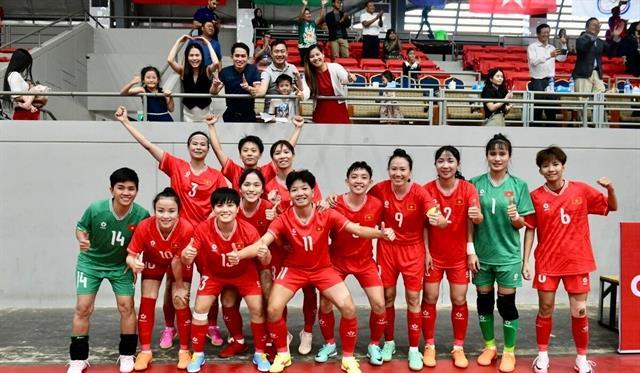 Việt Nam top group, secure AFC Futsal Asian Cup slot