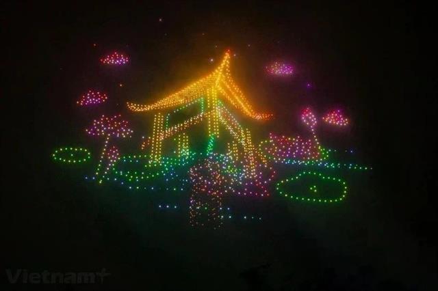 West Lake to be lit up with 2,025 colourful drones