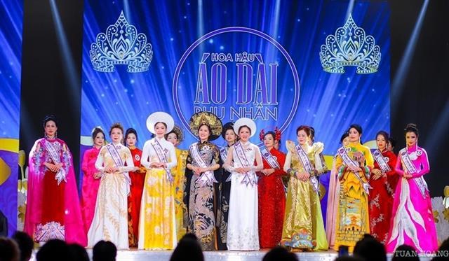Vietnamese áo dài to shine at Czech Republics pageant next year

