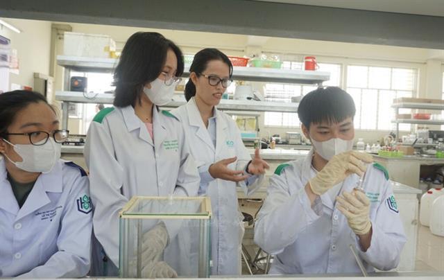 Inspiring women in science: Young Vietnamese researcher earns acclaim for groundbreaking pharmaceutical studies