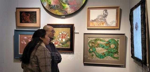 Art exhibition deepens Việt Nam – RoK friendship