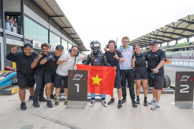 From karting tracks toto Asian podiums: Alex Sawers rise