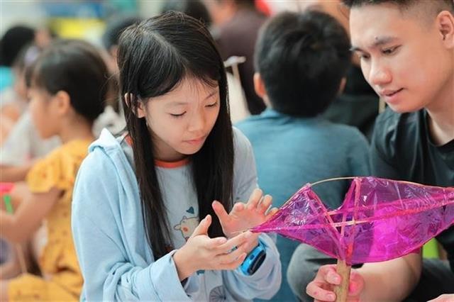 Mid-Autumn Festival – a celebration for children, a festival of reunion
