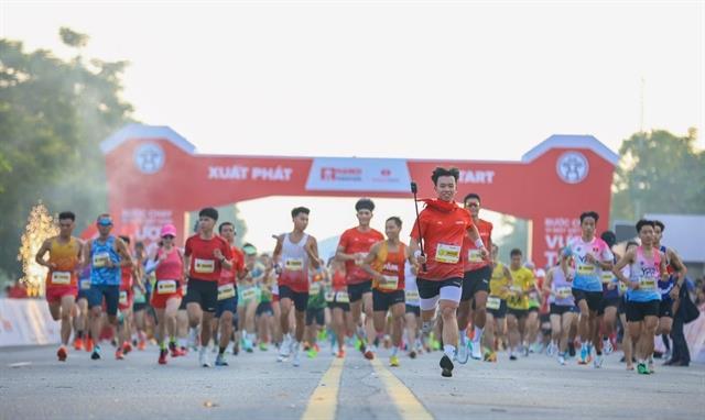 Hoa, Takele win fourth Techcombank Hanoi International Marathon

