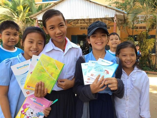 Vietnamese language as a bridge to identity