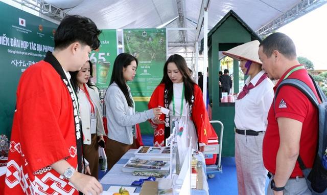 Việt Nam–Japan exhibition fosters cultural exchange, strengthens local cooperation

