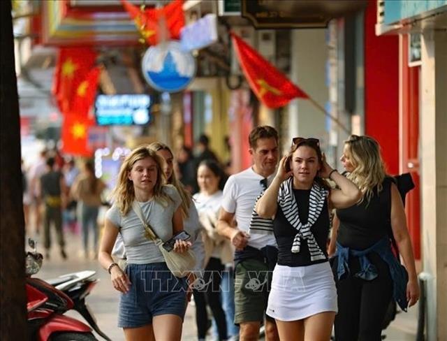Việt Nam welcomes nearly 17.2 million foreign tourists in Jan-Oct