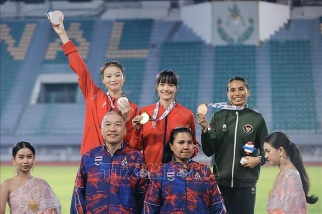 Vietnamese athletics team secure 12 gold medals at 33rd SEA Games