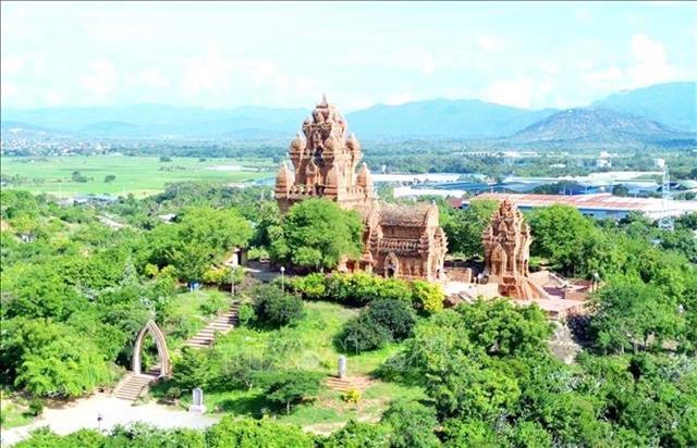 Khánh Hòa aims to become central region culture-tourism hub