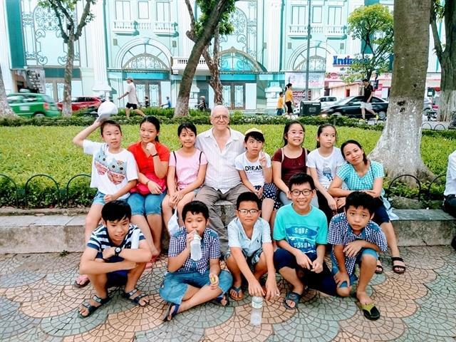 Giving Vietnamese kids an access to art education