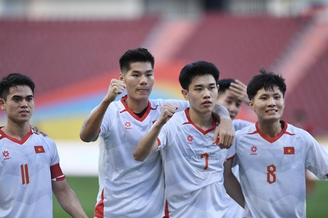 Việt Nam starts SEA Games with win against Laos