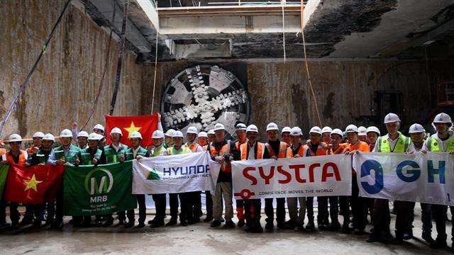 Hà Nộis metro momentum