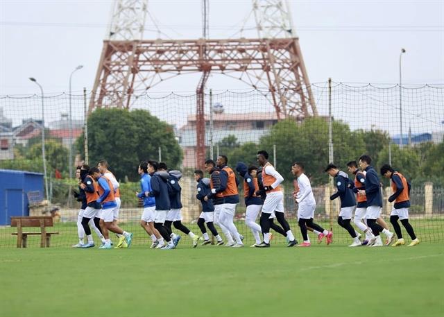 Nam Định coach expects to win against a powerful Sanfrecce Hiroshima

