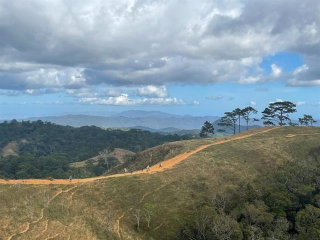 Discovering southern peaks : A journey after the Lunar New Year