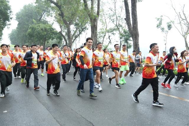 Police officers participate in national Olympic Run Day 2025