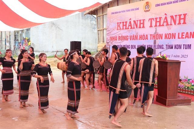 Kon Tum strives to preserve Rông house