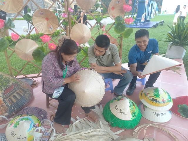 Tourism festival gives visitors chances to know Hà Nội better

