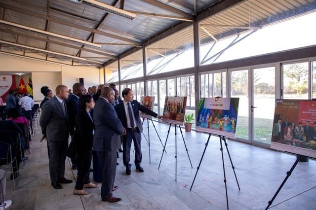 Photo exhibition honours 50 years of Việt Nam – Mozambique solidarity