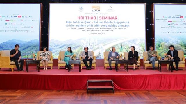 Korean filmmakers and experts share insights on movie industry development
