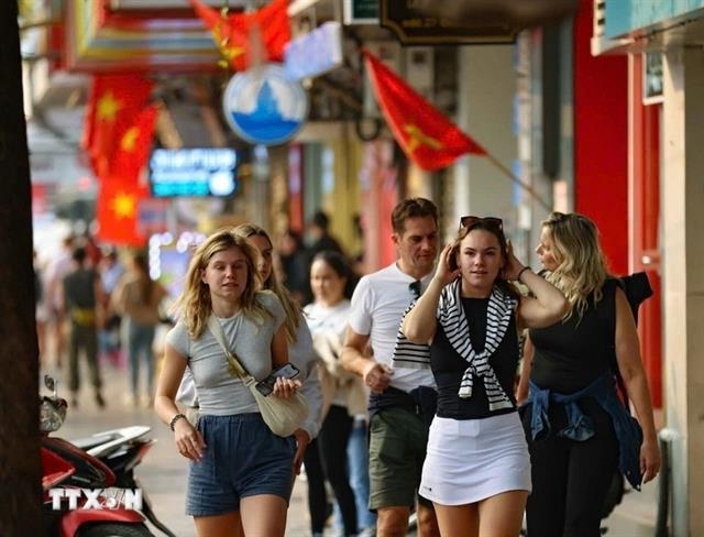 Hà Nội tourism numbers surge in September, outpacing 2024 growth