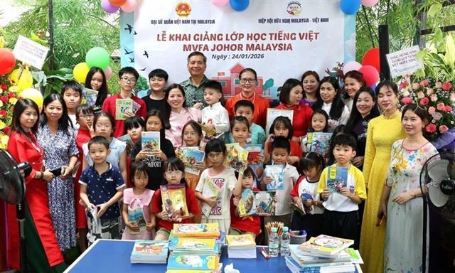 Honouring Vietnamese language: Key to returning to national roots