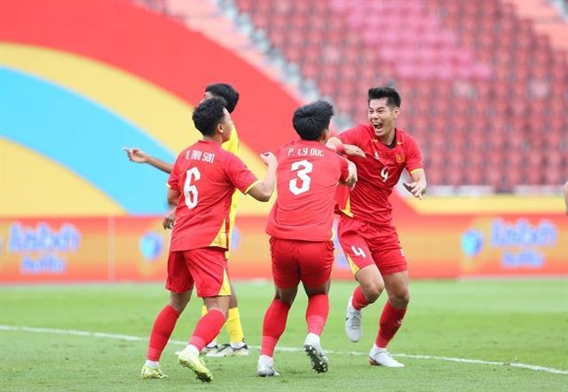 Coach Kim Sang-sik credits set pieces for impressive victory