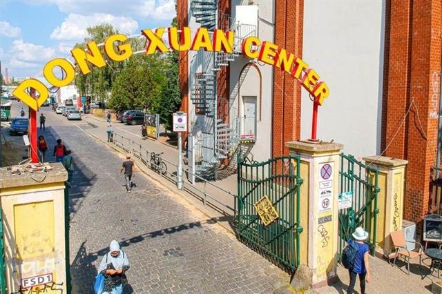 Đồng Xuân tram stop highlights Vietnamese presence in the heart of Berlin