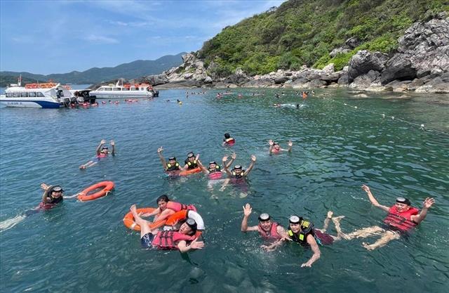 Đà Nẵng uses AI to develop tourism at Cù Lao Chàm