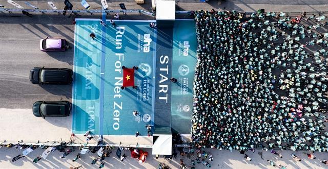 Global Gate Hạ Long ESG Marathon sets Việt Nam record with ‘Run for Net Zero message