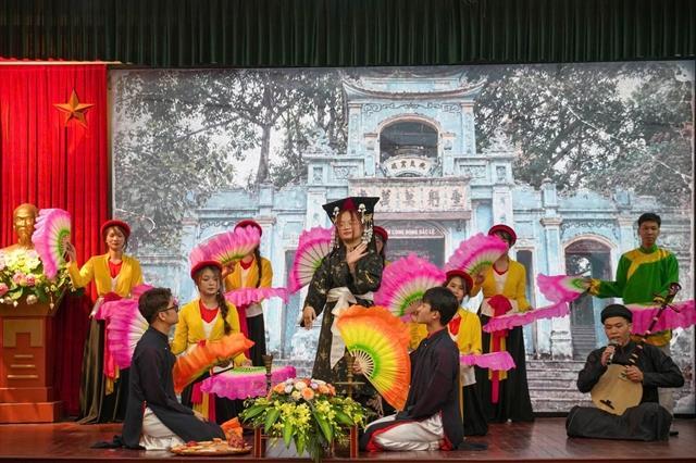 Preserving the past: young Vietnamese bring national culture to life