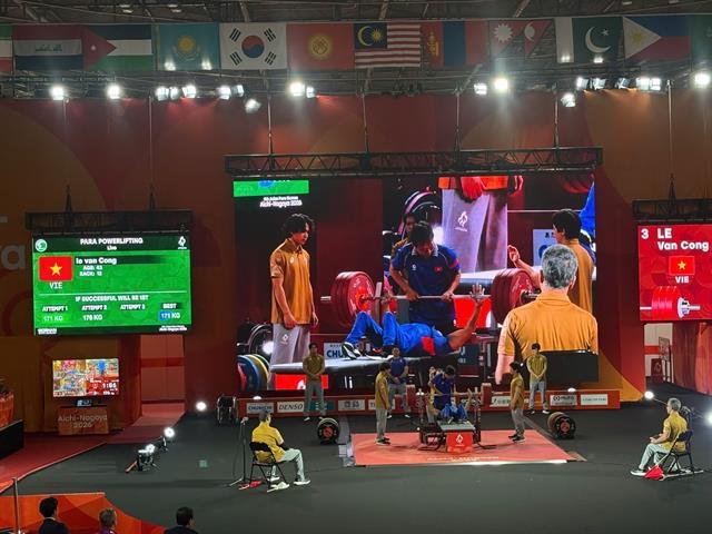 Công wins silver at Asian Para Games 2026