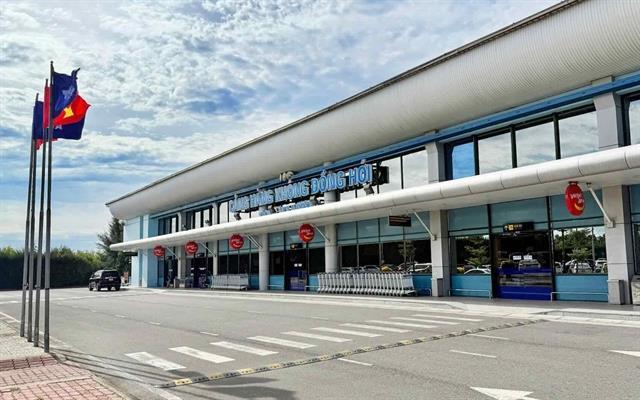 Direct flights boost tourism links across central Việt Nam