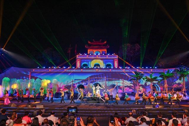 Hà Nội pledges to become countrys leading tourism centre  