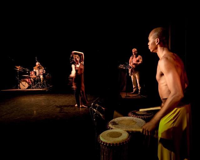 Naagré blends dance and digital sounds in HCM City performance