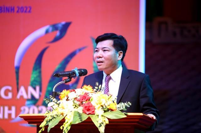 Ninh Bình looks beyond the lens