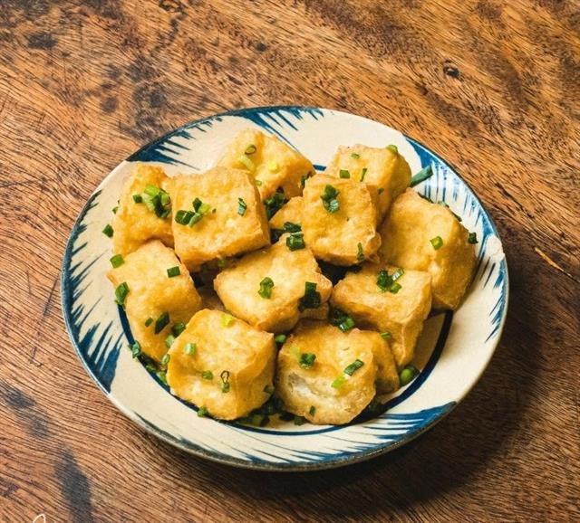 Michelin-honoured Xới Cơm offers home-cooking style