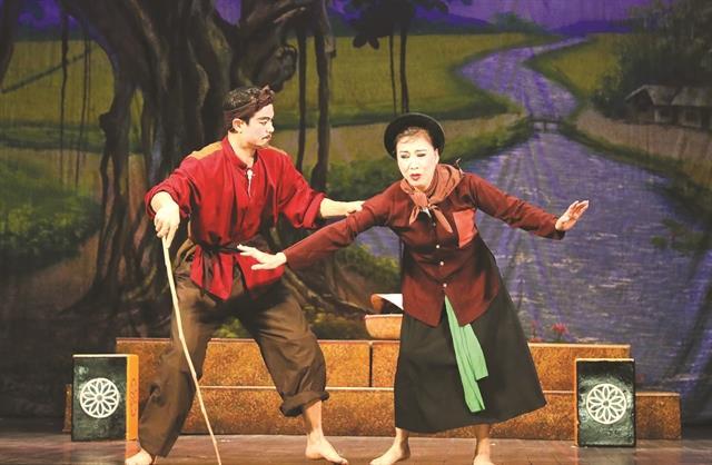 The hidden superstars of traditional performing arts