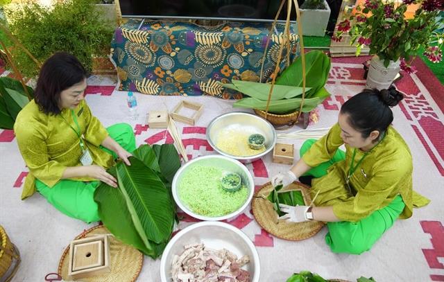 Hanoian specialties lure attention, businesses seek trade opportunities