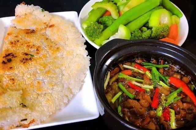 Reliving my childhood memories with delicious crispy burnt rice