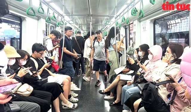 Rising fuel prices push city commuters toward metro use to cut costs