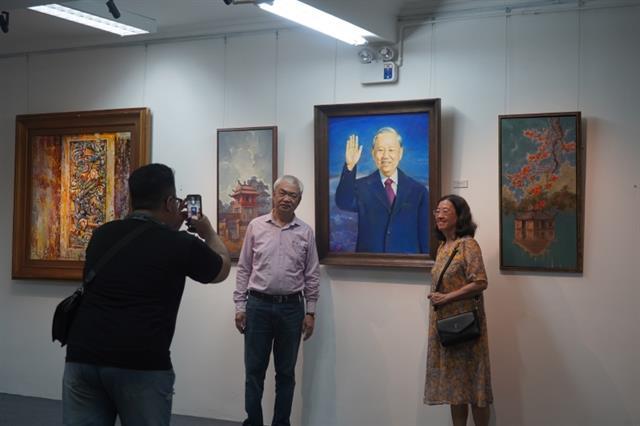 A nation on canvas: Hà Nội exhibitions reflect Việt Nams rise