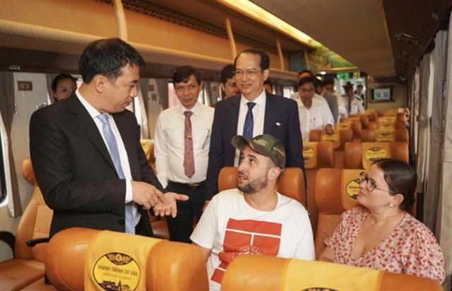 New heritage train launched to enhance Huế – Đà Nẵng travel experience