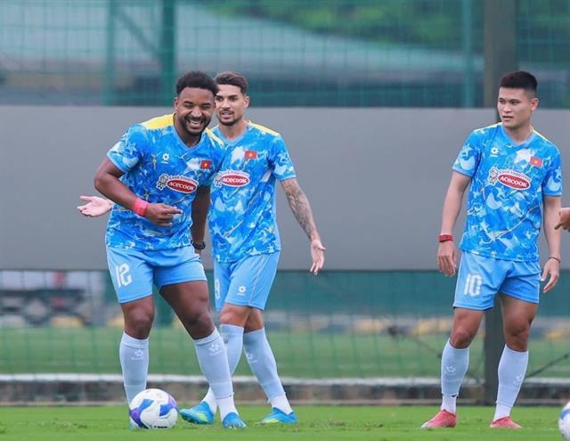 Son denies weight problem, says hes ready to score against Malaysia