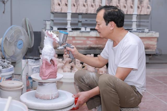 Bát Tràng festival preserves heritage, promotes traditional cultural values