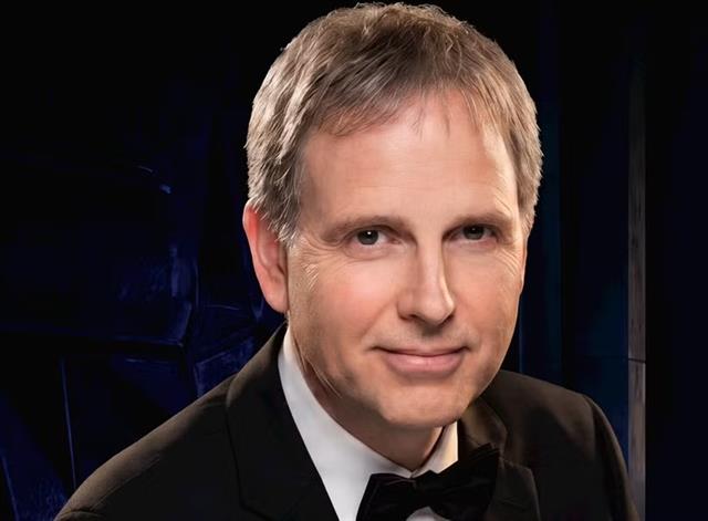 World-renowned pianist Kevin Kenner to perform in Việt Nam

