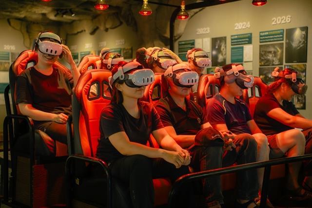 5D technology allows visitors to explore the worlds largest cave